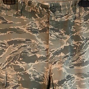 Men's Air Force Digital Tiger Camo Cargo Pants - Olive & Tan 32S